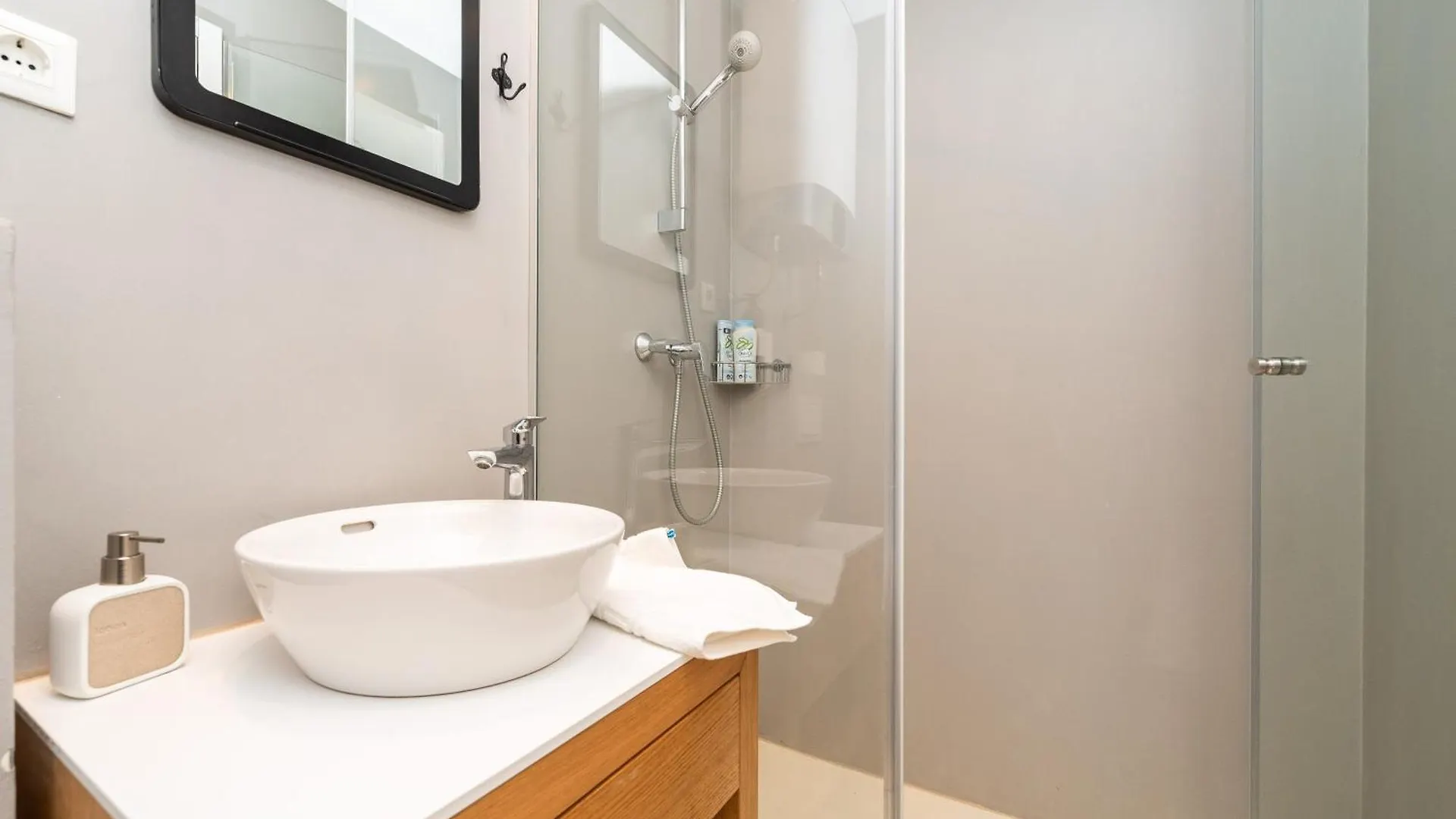 Dioniz Luxury Apartments 1 자다르